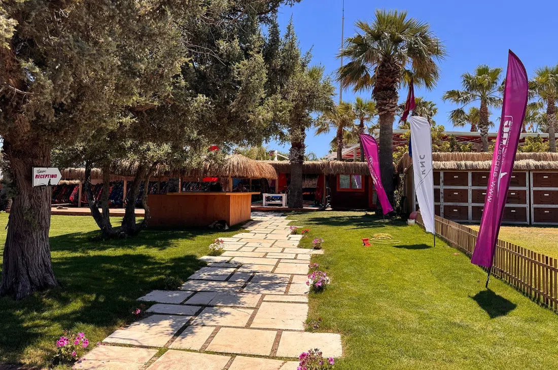 ASPC — Alaçatı Surf Paradise Club, Izmir