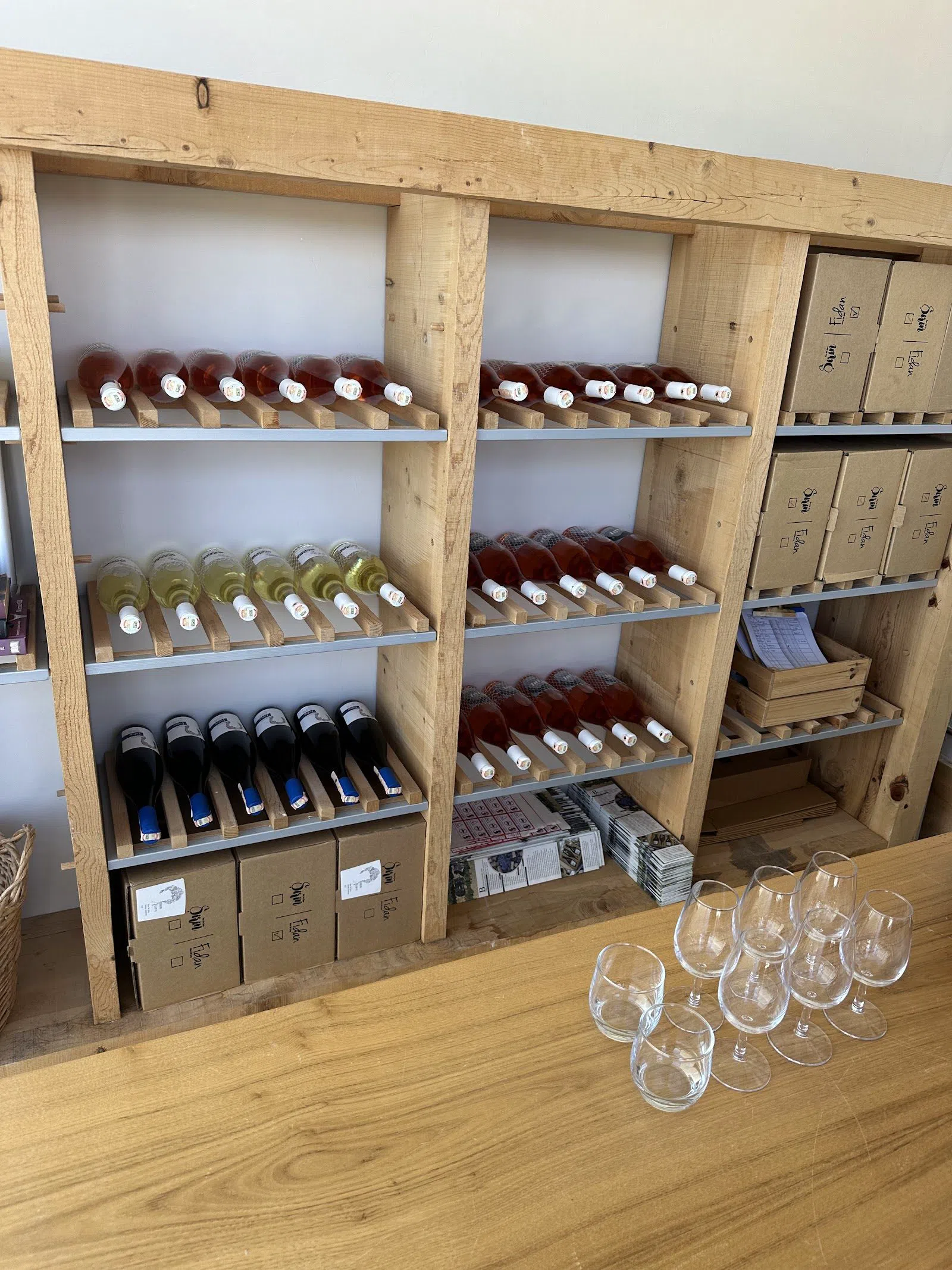 Buradan Ovacık Çeşme (Weingut und Weingutrestaurant), Izmir