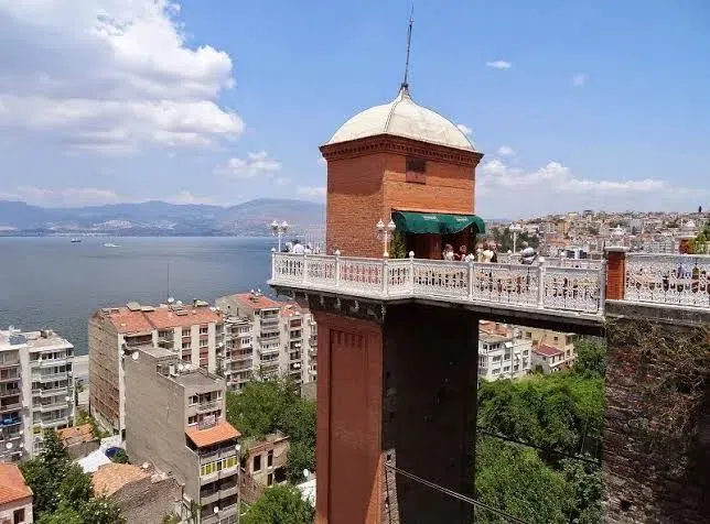 Tarihi Asansör(历史电梯),伊兹密尔