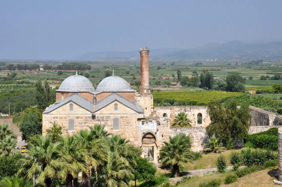 Moschea di İsa Bey (İsa Bey Camii), Izmir