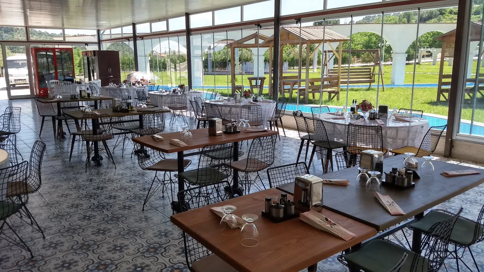 Sağlam Restaurant Bergama (Babadan Usta İşleri), Izmir